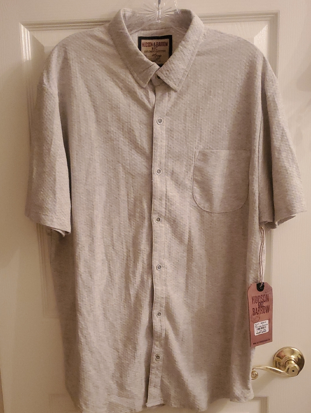 NWT Hudson & Barrow Men's Short Sleeve Button-Up Shirt — Light Beige